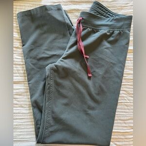 COPY - Livingston Small tall. Bonsai color